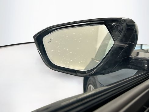 Used 2024 Lucid Air Touring image 16