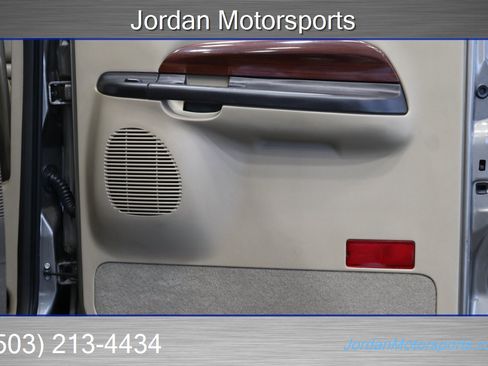 Used 2005 Ford Excursion Limited image 65