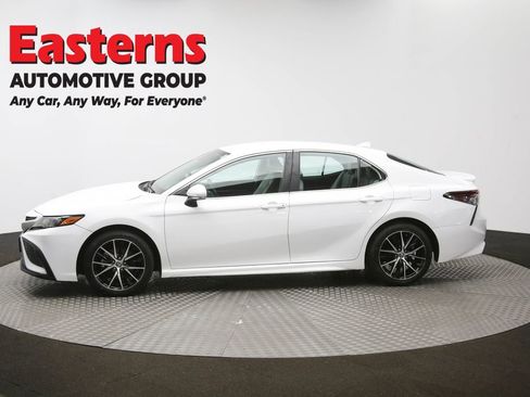 Used 2024 Toyota Camry SE FWD image 54