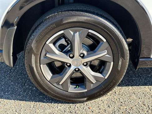 Used 2024 Honda HR-V EX-L image 11