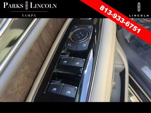 Certified 2022 Lincoln Navigator Reserve image 17