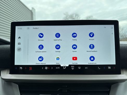 New 2026 Ford Explorer Active w/ Active Comfort Package image 15