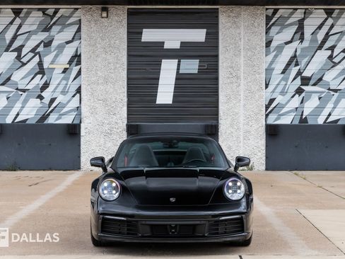 Used 2023 Porsche 911 Targa 4S image 3