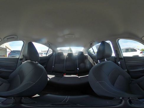 Used 2025 Nissan Altima 2.5 SV image 42