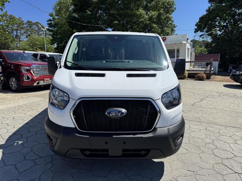 Used 2024 Ford Transit 250 Low Roof w/ Exterior Upgrade Package RWD image 16