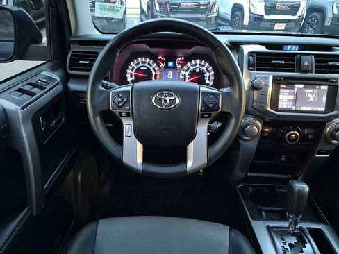 Used 2015 Toyota 4Runner SR5 Premium RWD image 31