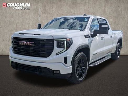 Used 2023 GMC Sierra 1500 Elevation w/ X31 Off-Road Package image 3