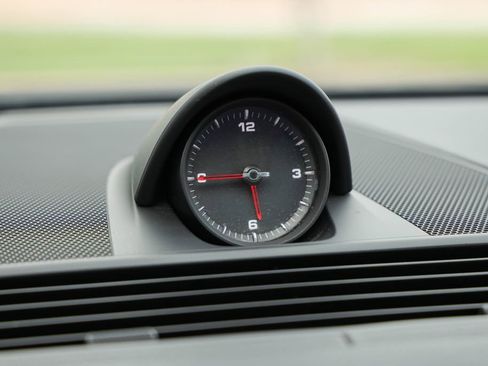 Used 2022 Porsche Panamera Platinum Edition RWD image 10