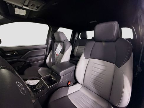 New 2025 Toyota Tacoma TRD Off-Road image 19