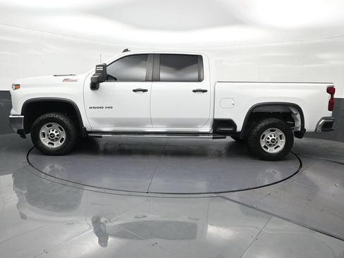 Used 2024 Chevrolet Silverado 2500 W/T w/ WT Convenience Package AWD/4WD image 2