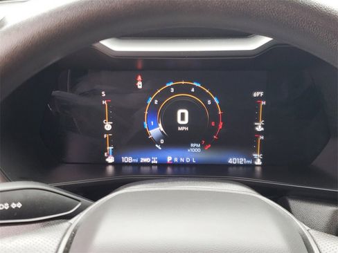 Used 2023 Chevrolet Colorado Trail Boss w/ Technology Package image 19