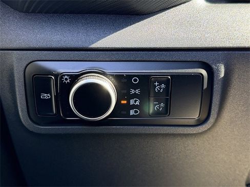 Used 2024 Ford Mustang Coupe image 22