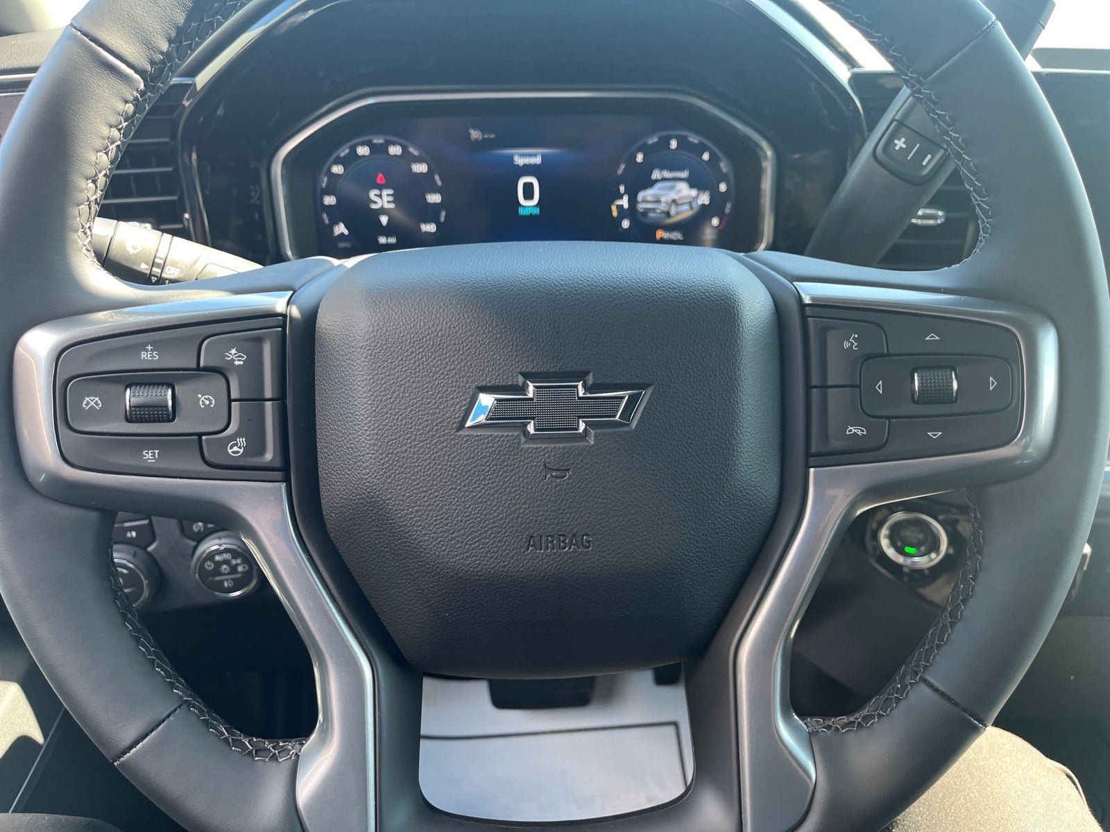 New 2026 Chevrolet Silverado 1500 RST w/ RST Select Package AWD/4WD image 23