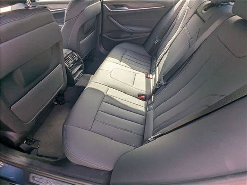 Certified 2023 BMW 530i w/ Convenience Package image 15