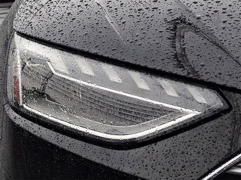 Used 2023 Audi A4 2.0T Premium Plus w/ Premium Plus Package image 11