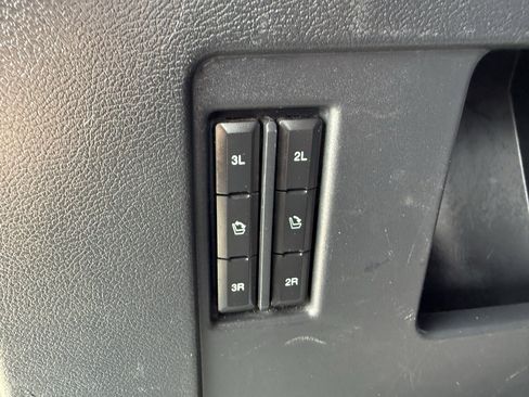 Used 2023 Ford Expedition Limited image 51