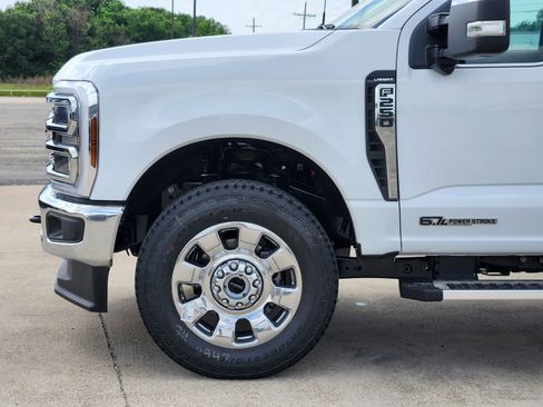 New 2026 Ford F250 Lariat AWD/4WD image 9