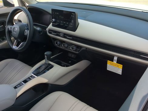New 2027 Honda HR-V EX-L image 14