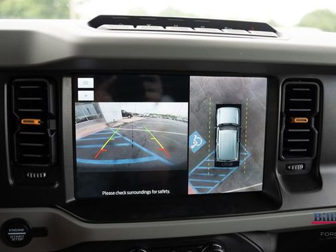 Certified 2022 Ford Bronco Badlands AWD/4WD image 14