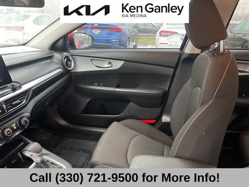 Certified 2023 Kia Forte LXS image 40