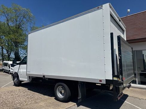 New 2025 Chevrolet Express 3500 w/ Power Convenience Package RWD image 6