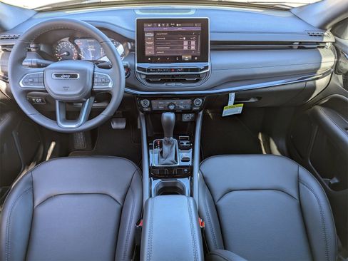 New 2026 Jeep Compass Limited image 5