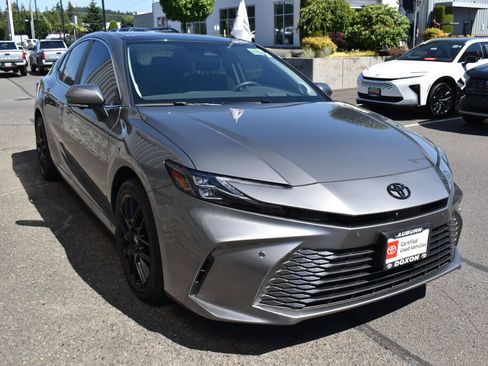 Certified 2025 Toyota Camry XLE w/ Premium Plus Package AWD/4WD image 3
