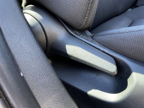 Used 2024 Toyota Corolla LE image 25