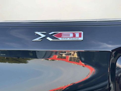 Used 2021 GMC Sierra 1500 SLT w/ SLT Premium Package AWD/4WD image 36