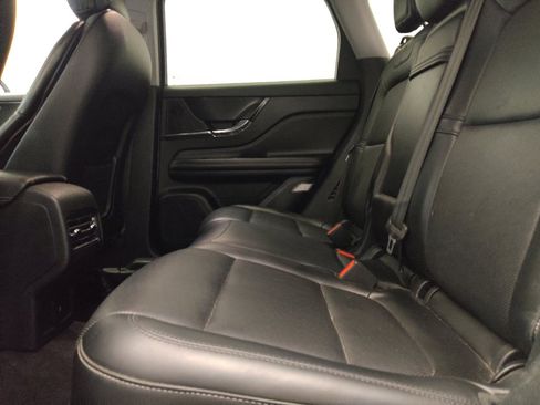 Used 2020 Lincoln Corsair AWD image 18