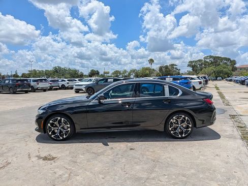Used 2025 BMW 330i Sedan RWD image 5