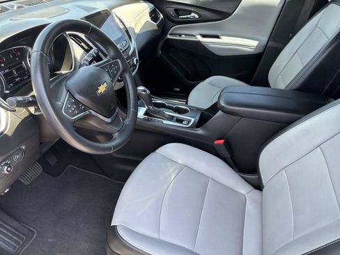Used 2018 Chevrolet Equinox Premier FWD image 10