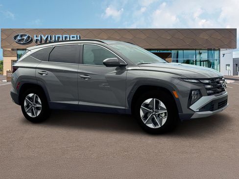 New 2026 Hyundai Tucson SEL image 10