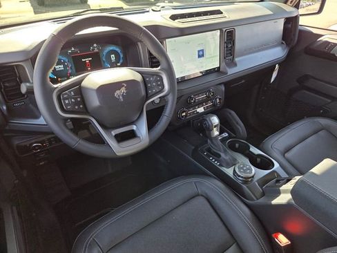 New 2026 Ford Bronco Badlands AWD/4WD image 40