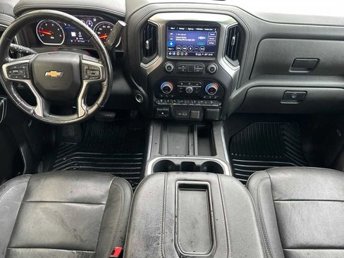 Certified 2022 Chevrolet Silverado 2500 LTZ w/ LTZ Plus Package image 14