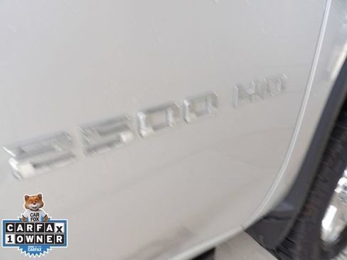 Used 2022 Chevrolet Silverado 2500 LTZ AWD/4WD image 18