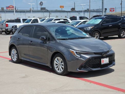 Certified 2026 Toyota Corolla SE FWD image 8