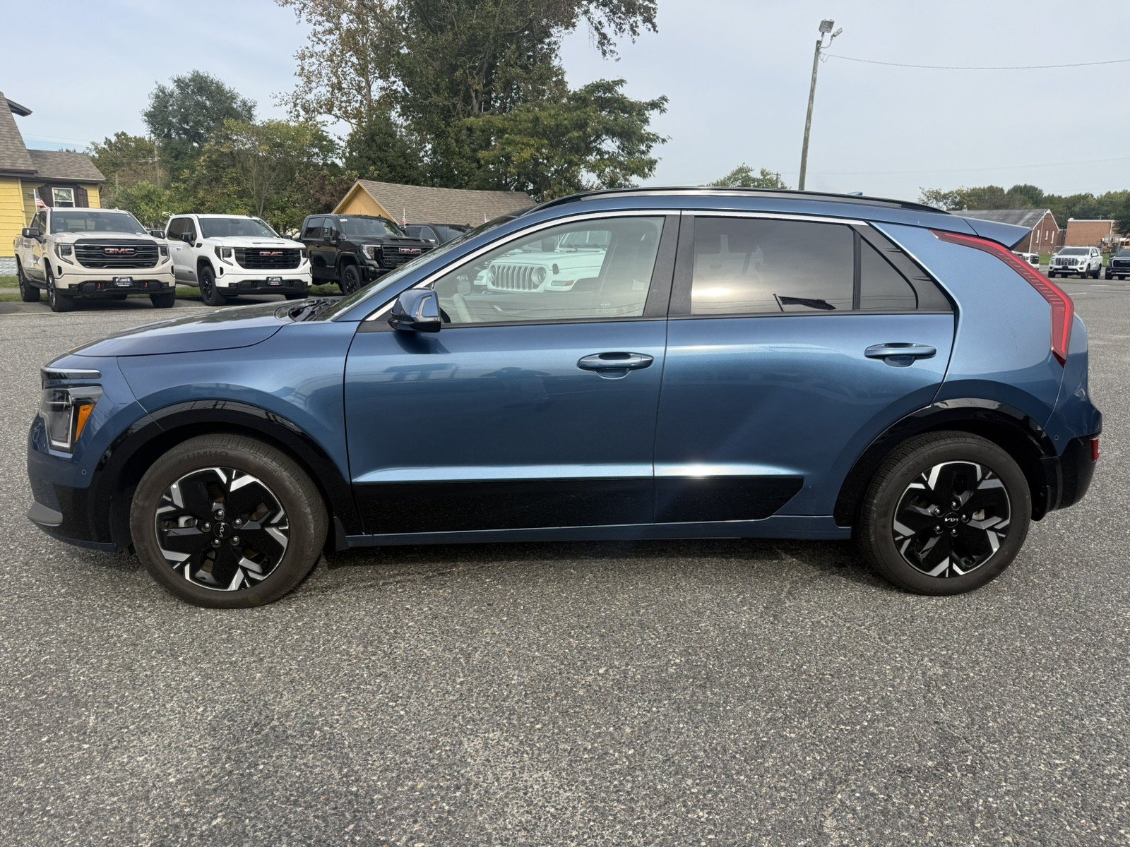 Used 2023 Kia Niro Wave FWD image 6