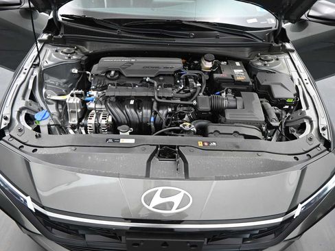 New 2026 Hyundai Elantra SEL Sport Premium FWD image 24