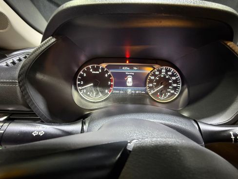 Certified 2024 Nissan Sentra SV w/ Trunk Package FWD image 10