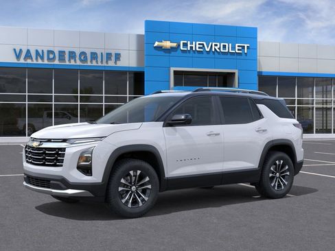 New 2026 Chevrolet Equinox LT w/ Convenience Package II image 2