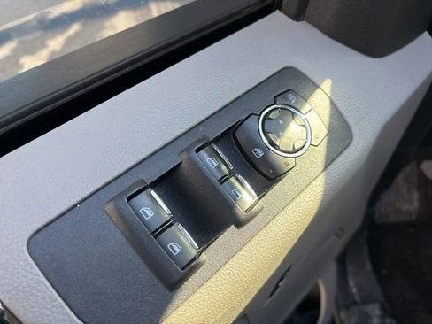 Used 2018 Ford F150 XLT image 12