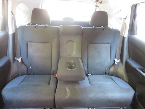 Used 2015 Honda CR-V LX image 22