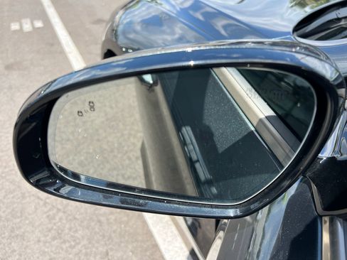 Used 2023 Genesis G70 2.0T w/ Sport Prestige Package RWD image 25
