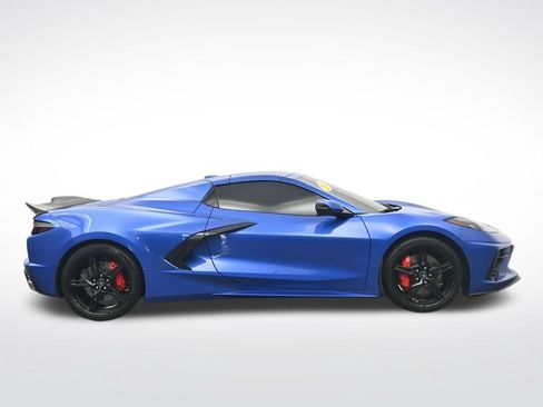 Used 2022 Chevrolet Corvette Stingray Premium Conv w/ Z51 Performance Package RWD image 4
