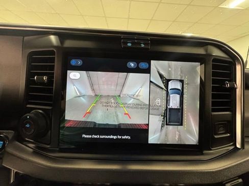 New 2026 Ford F250 Platinum image 16