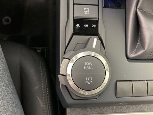 New 2025 Toyota Tacoma SR5 image 21