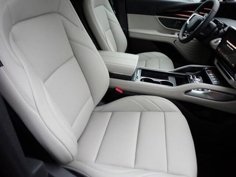 New 2026 Lincoln Nautilus Premier image 33