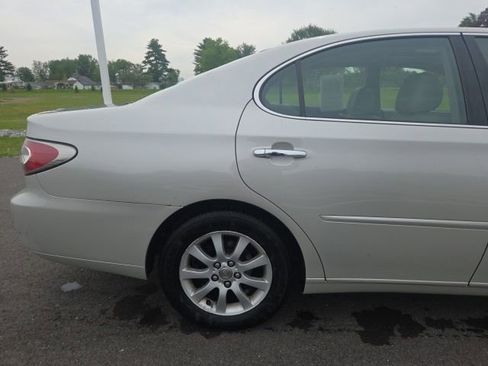 Used 2004 Lexus ES 330 FWD image 7