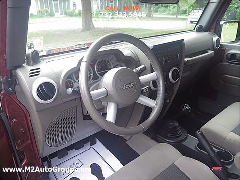 Used 2010 Jeep Wrangler Unlimited Sahara w/ Dual Top Group image 7